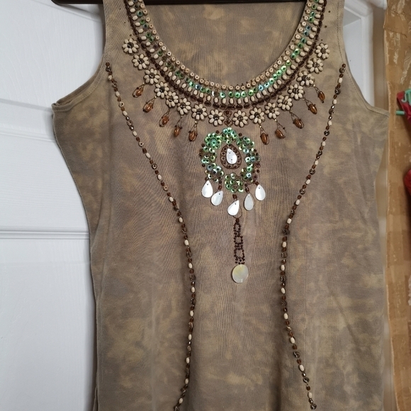 Designer T shirt - Picture 1 of 4